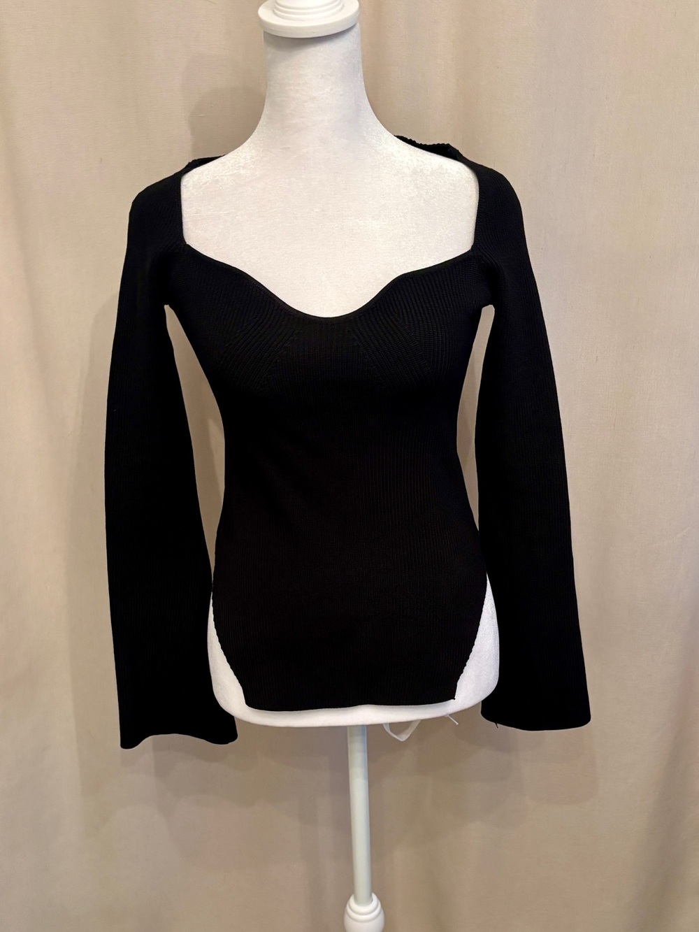 Oak + Fort Sweetheart-Neck Knit Top — Size S
